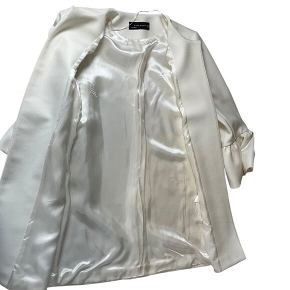 Zara Woman White Overcoat – Size Medium (Excellent Used Condition) Professional - Picture 7 of 13